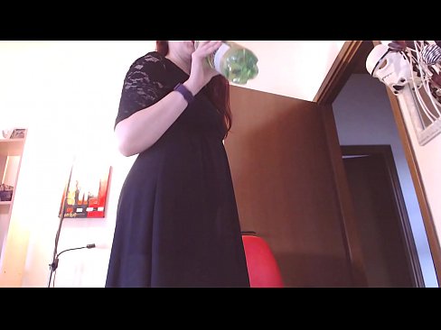 ❤️ Un escravo sumiso que adora as bragas sucias e deliciosas vese obrigado a masturbarse despois de ver este vídeo! ️ Vídeo de sexo en % gl.fuxporn-com.ru % ❌️❤